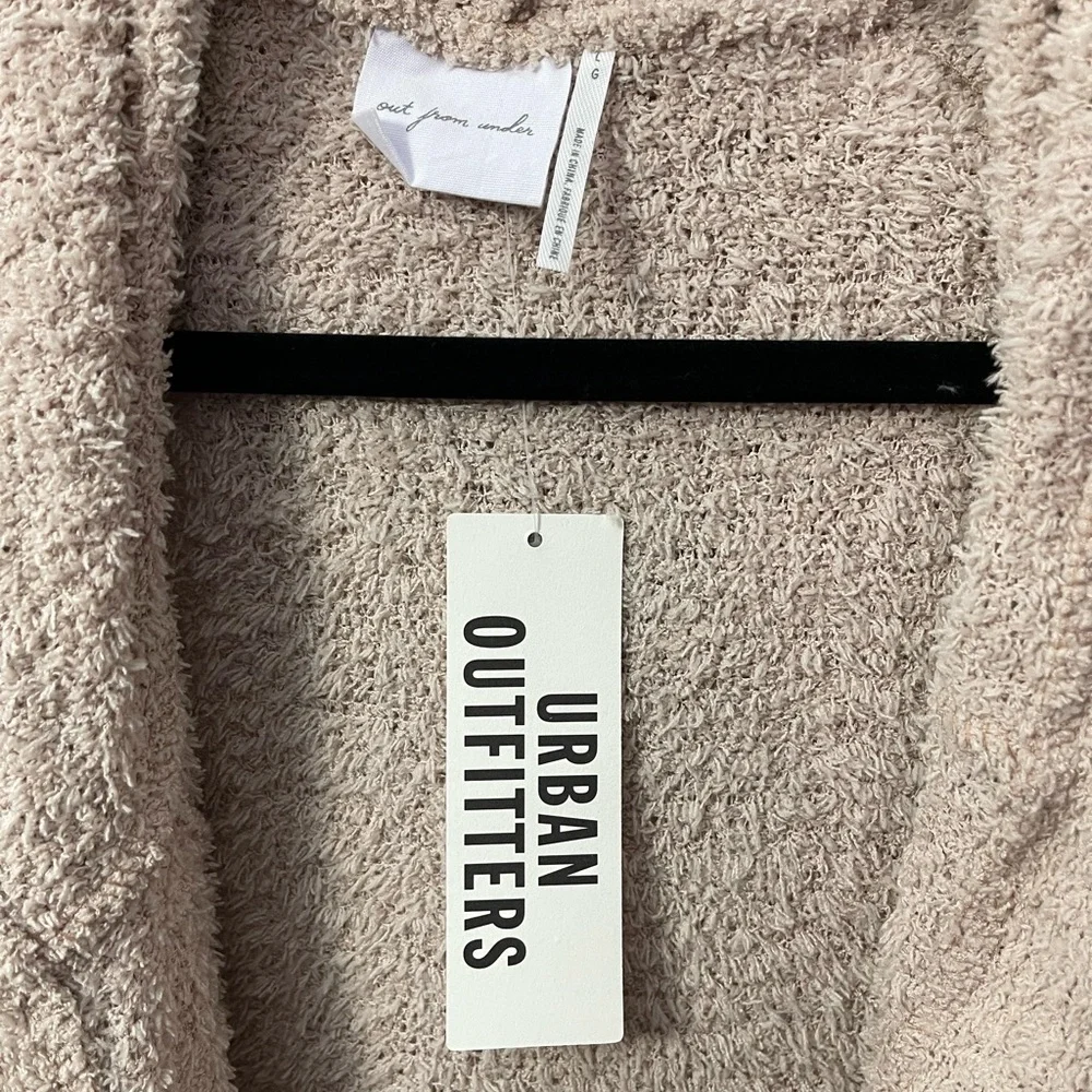 Urban Outfitters Sweater Cardigan Hoodie with Pockets Beige/ Tan Sz L NWT - Picture 8 of 11